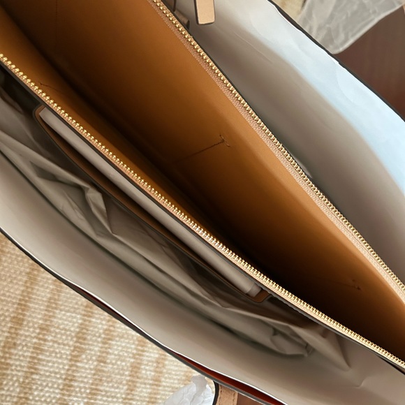 🌹🌹Tory Burch Perry Tripple Compartment Tote Handbag LARGE devon sand!! - Picture 2 of 6